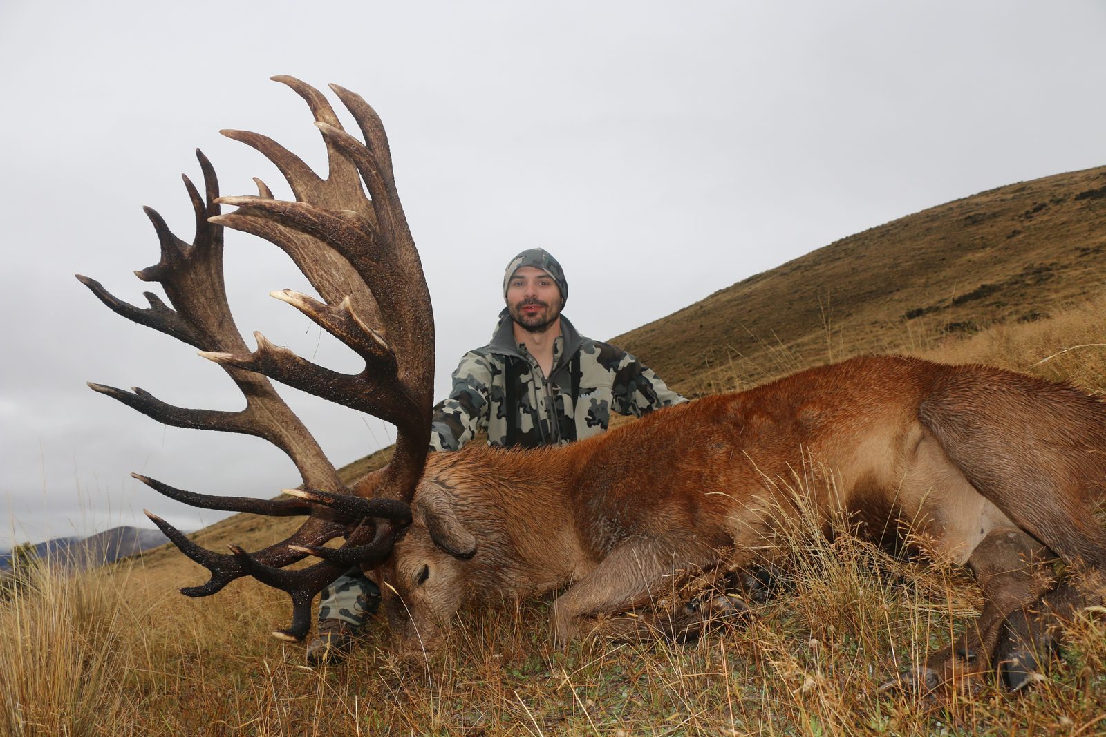 New Zealand hunt with Double Shot Outfitters