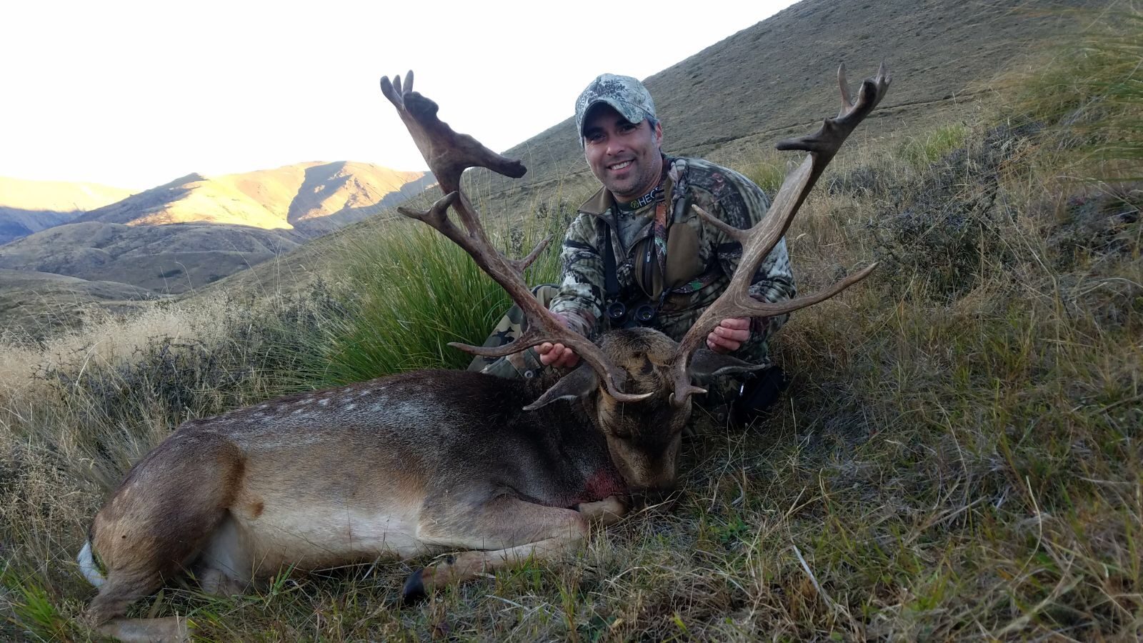 New Zealand hunt with Double Shot Outfitters