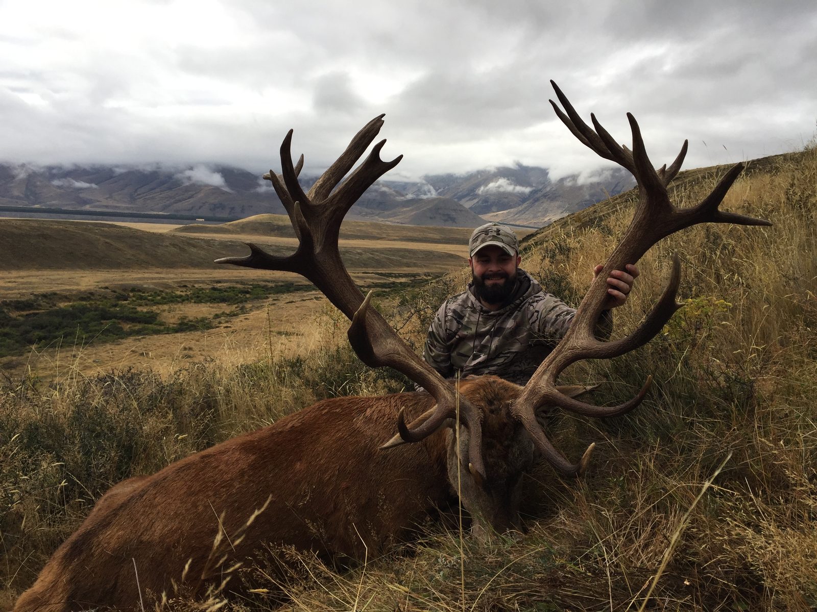 New Zealand hunt with Double Shot Outfitters