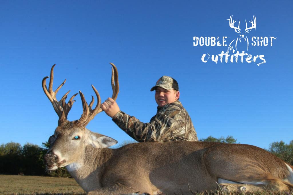 South Texas whitetail taken with Double Shot Outfitters